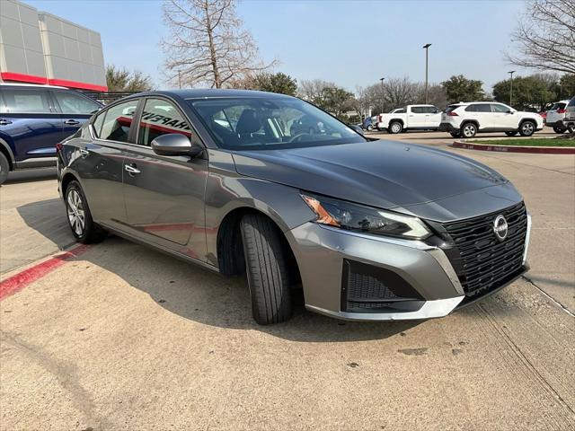 used 2023 Nissan Altima car, priced at $15,801