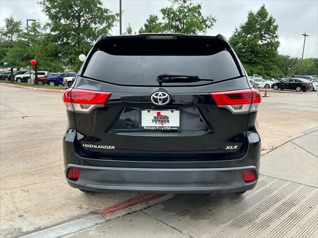 used 2019 Toyota Highlander car, priced at $25,901