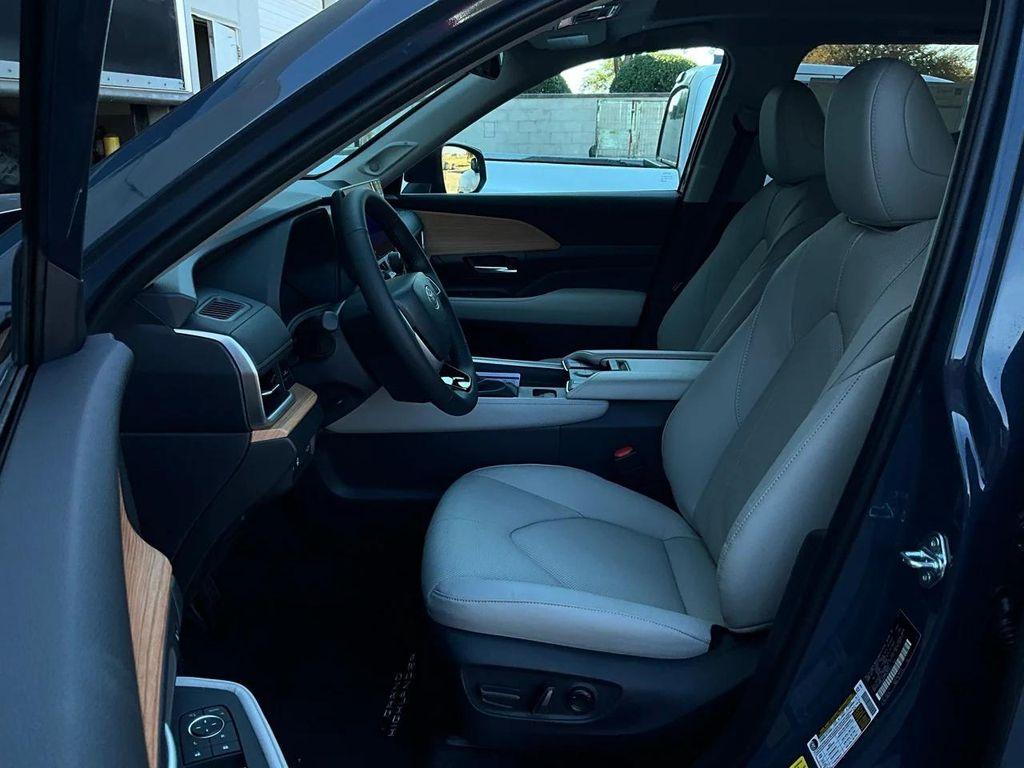 new 2026 Toyota Grand Highlander car, priced at $55,252