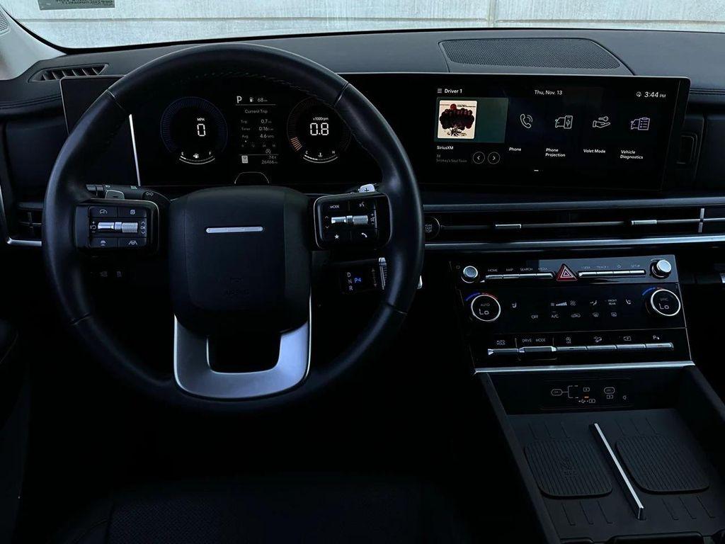 used 2025 Hyundai Santa Fe car, priced at $28,901