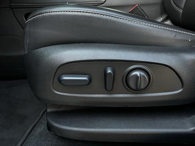 used 2023 GMC Acadia car, priced at $25,801