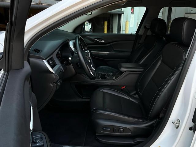used 2023 GMC Acadia car, priced at $25,801