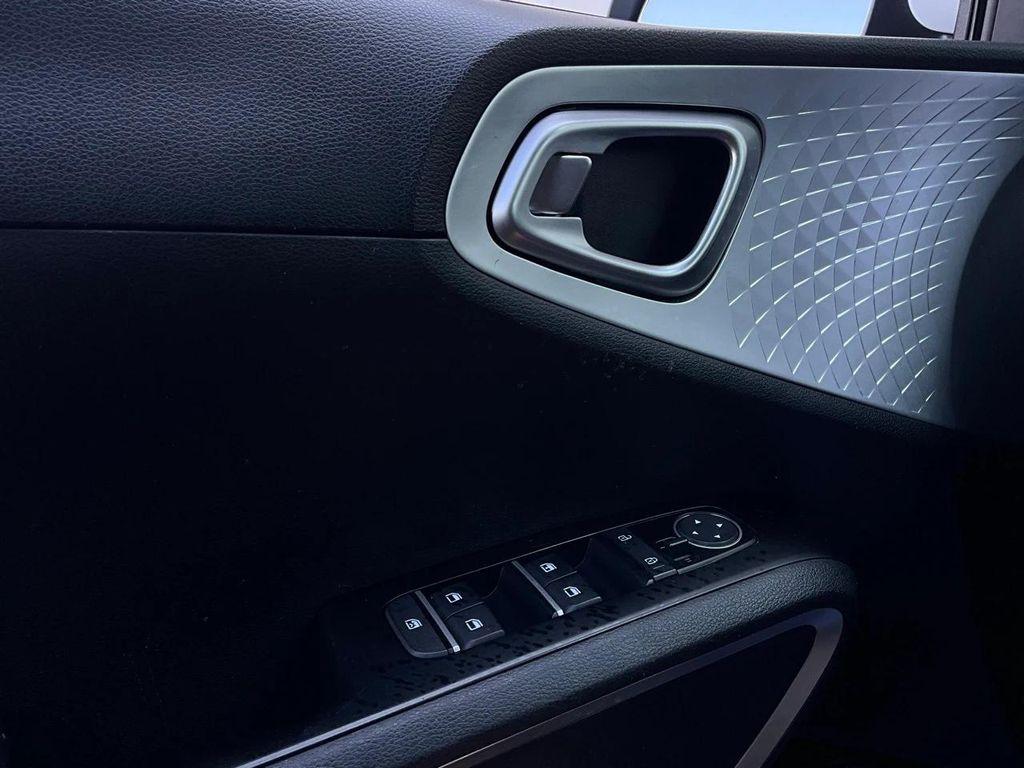 used 2022 Kia Soul car, priced at $12,901