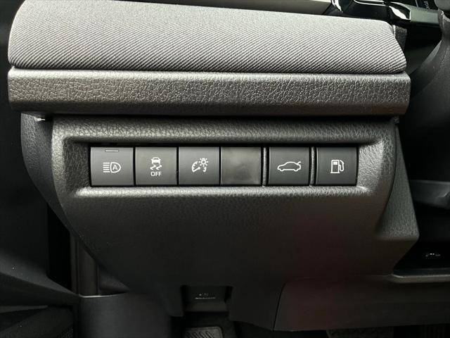 new 2025 Toyota Camry car, priced at $31,348