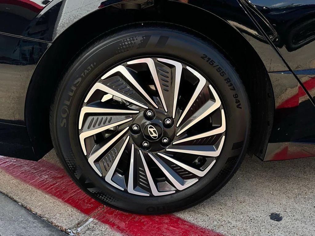 used 2024 Hyundai Sonata Hybrid car, priced at $22,401