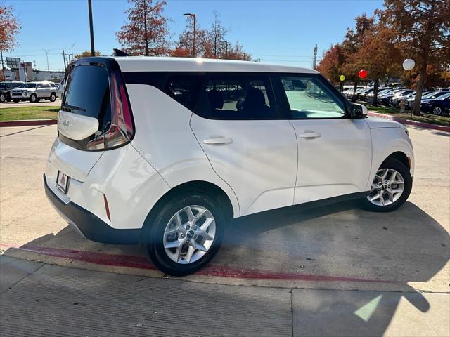 used 2024 Kia Soul car, priced at $15,801