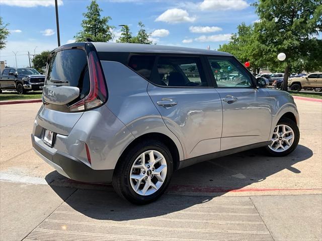 used 2023 Kia Soul car, priced at $15,901