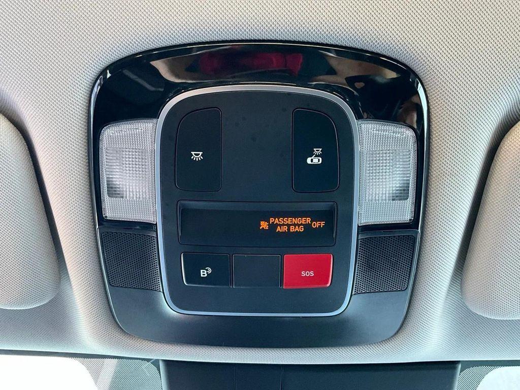 used 2024 Hyundai Sonata Hybrid car, priced at $21,901