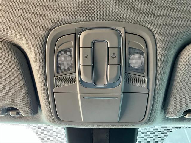 used 2020 Hyundai Santa Fe car, priced at $16,901