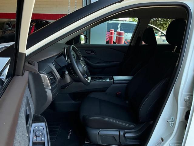 used 2023 Nissan Rogue car, priced at $18,901