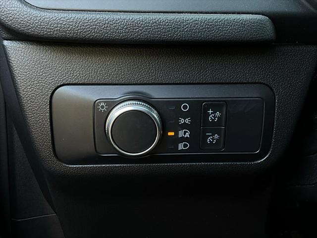 used 2022 Ford Escape car, priced at $17,901