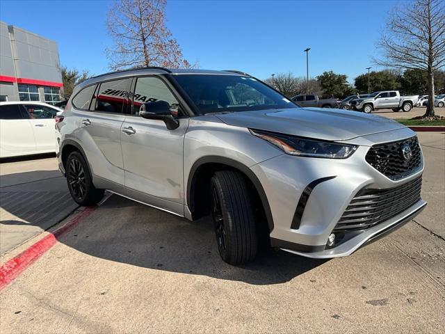 used 2024 Toyota Highlander car, priced at $39,801