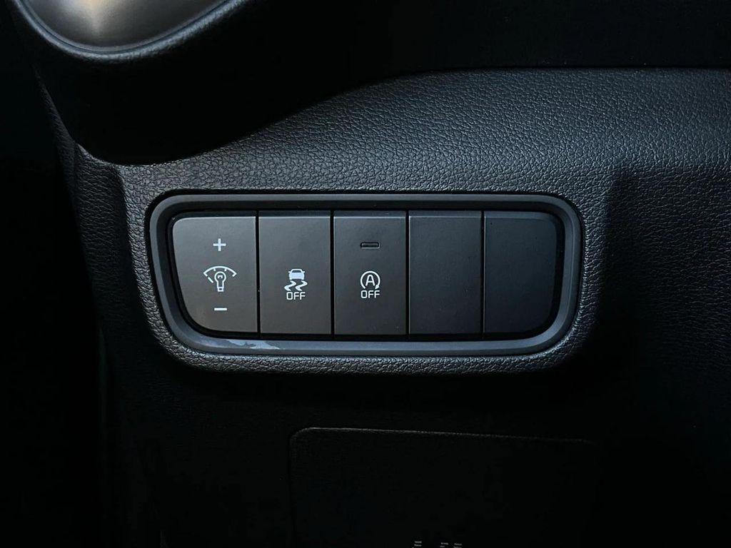 used 2023 Kia Soul car, priced at $15,801