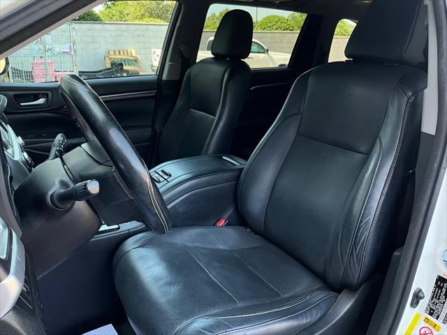 used 2016 Toyota Highlander car, priced at $20,901