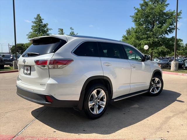 used 2016 Toyota Highlander car, priced at $20,901