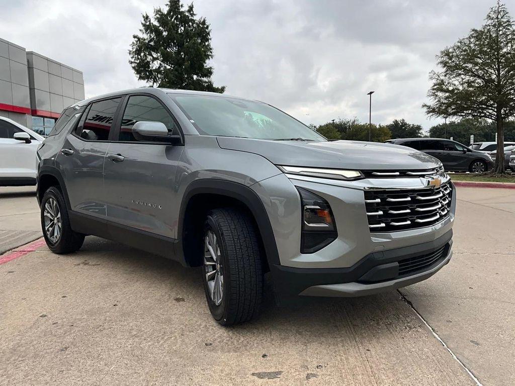used 2025 Chevrolet Equinox car, priced at $22,901