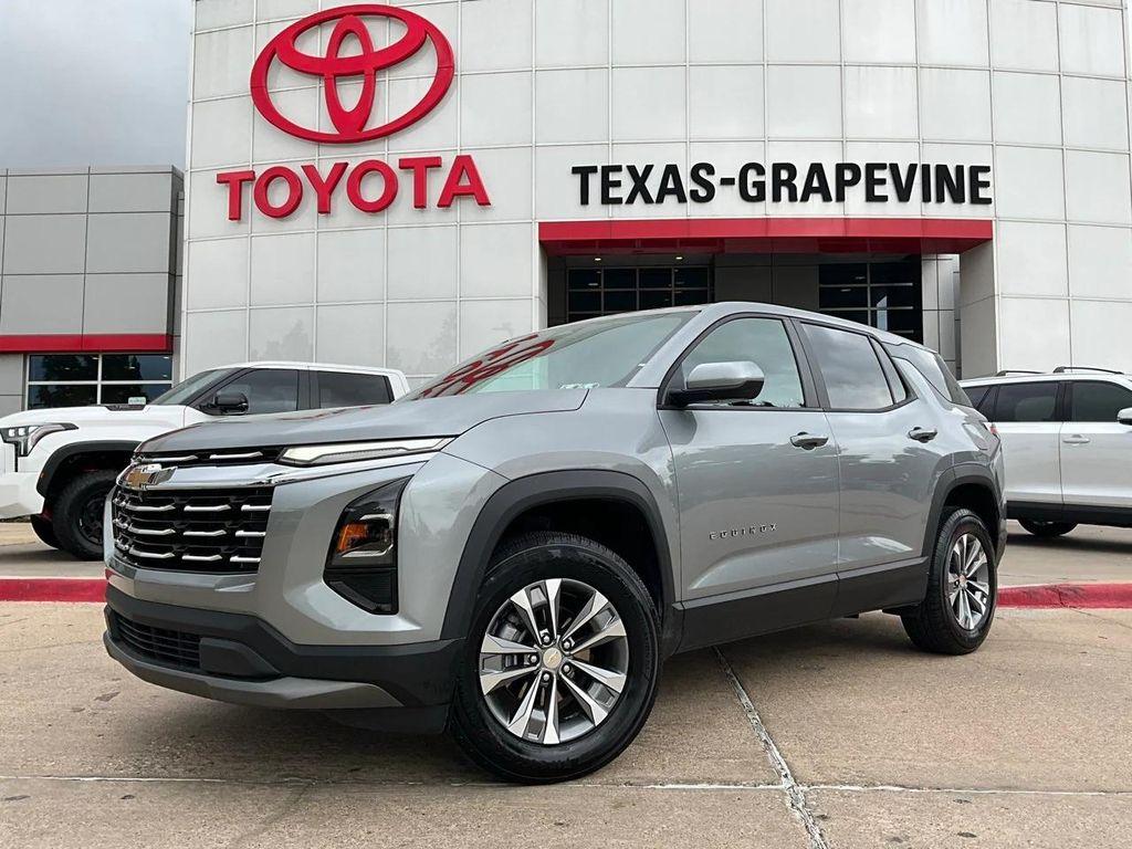 used 2025 Chevrolet Equinox car, priced at $22,901
