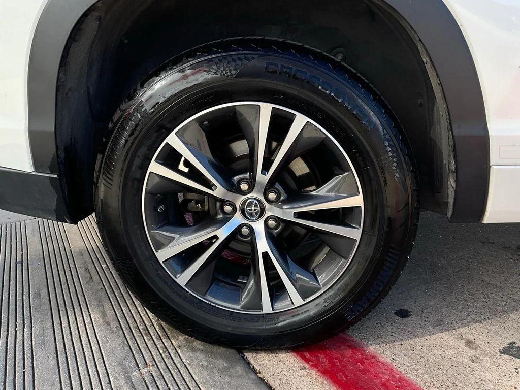 used 2018 Toyota Highlander car, priced at $16,901