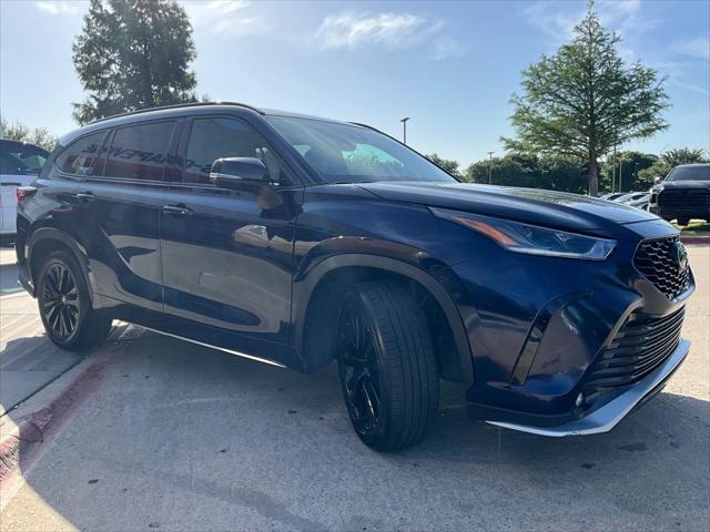 used 2024 Toyota Highlander car, priced at $38,901