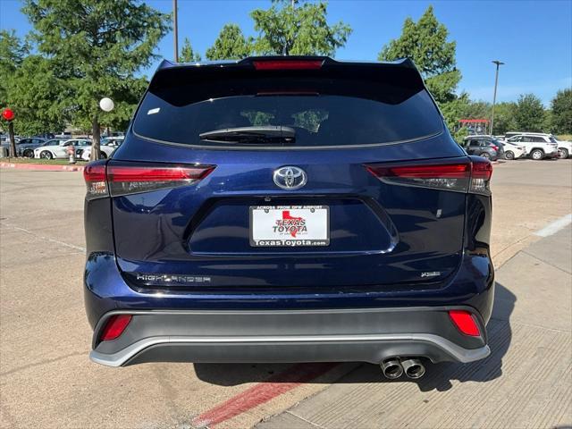 used 2024 Toyota Highlander car, priced at $38,901