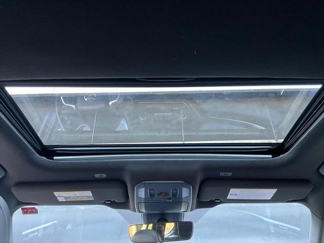 used 2024 Toyota Highlander car, priced at $38,901