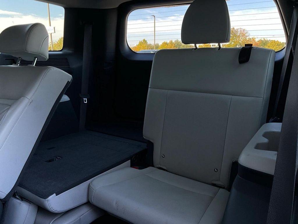 used 2025 Hyundai Santa Fe car, priced at $28,601