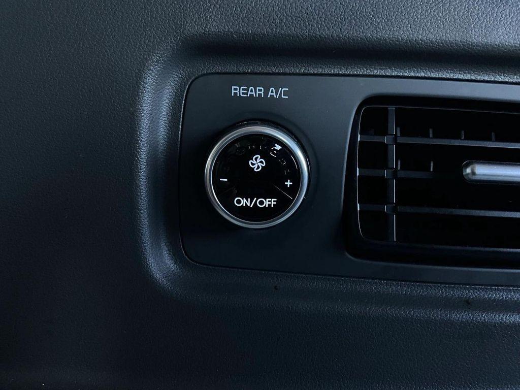 used 2025 Hyundai Santa Fe car, priced at $28,601