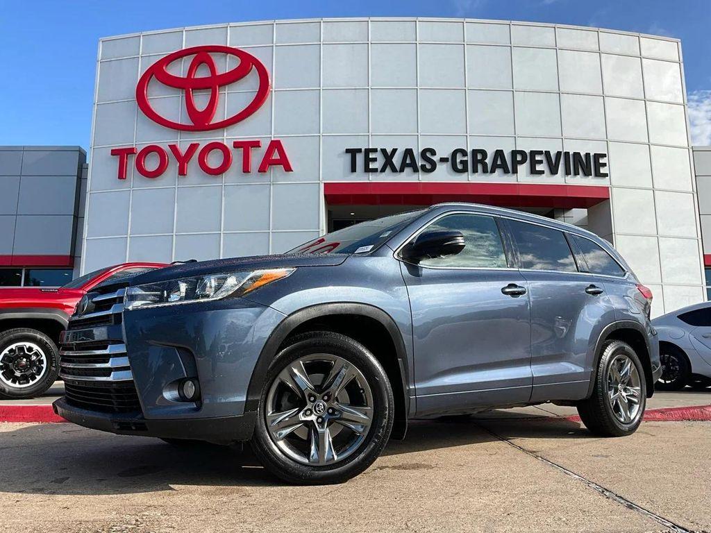 used 2017 Toyota Highlander car, priced at $19,901