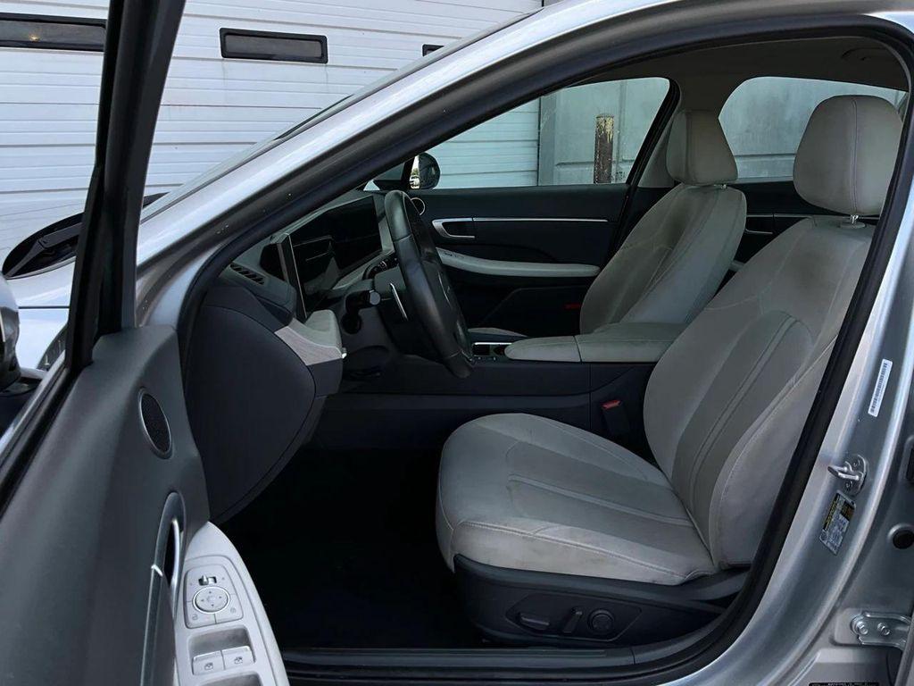 used 2024 Hyundai Sonata Hybrid car, priced at $21,901