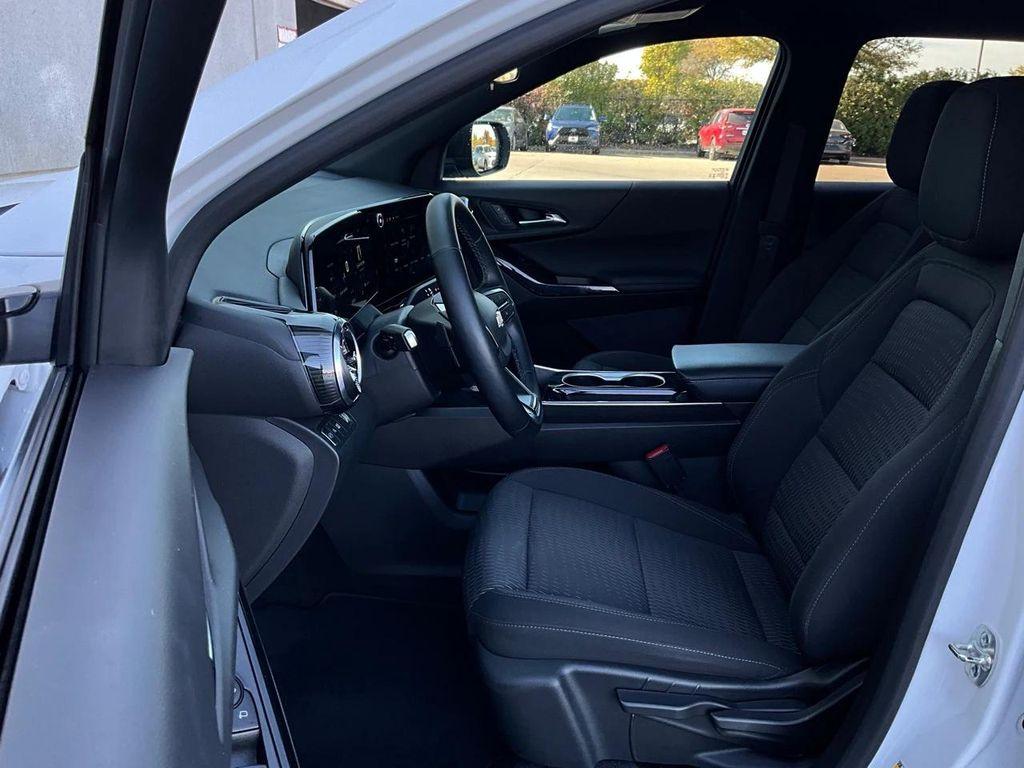 used 2025 Chevrolet Equinox car, priced at $23,901