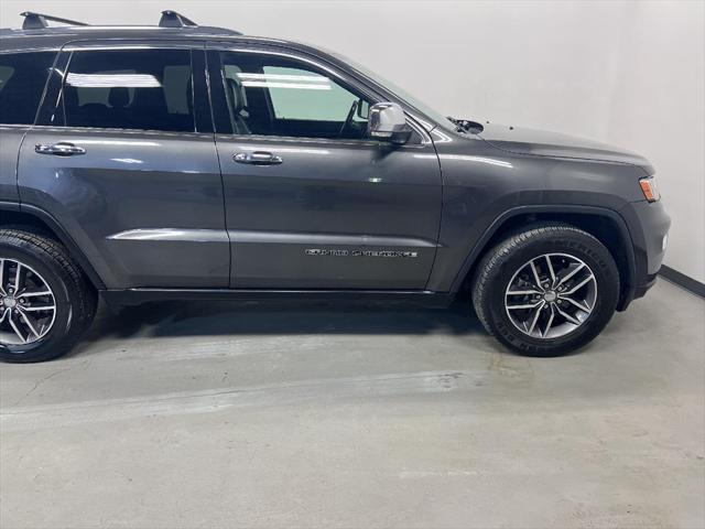 used 2017 Jeep Grand Cherokee car, priced at $19,768