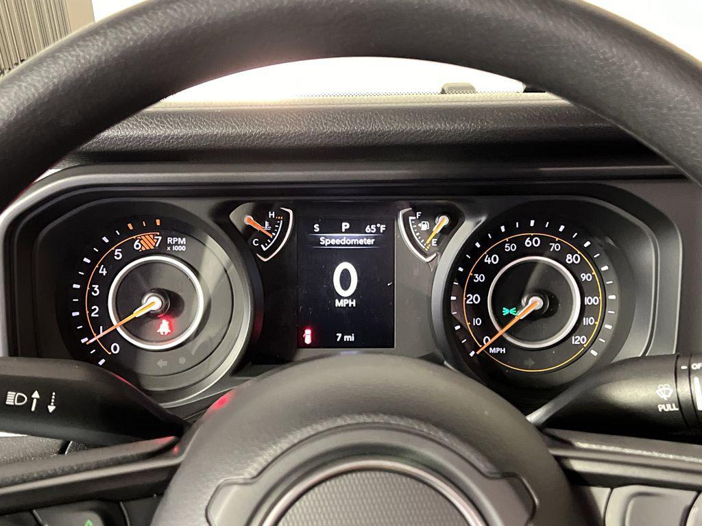 new 2026 Jeep Wrangler car, priced at $40,585