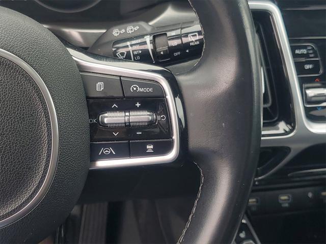 used 2021 Kia Sorento car, priced at $23,012