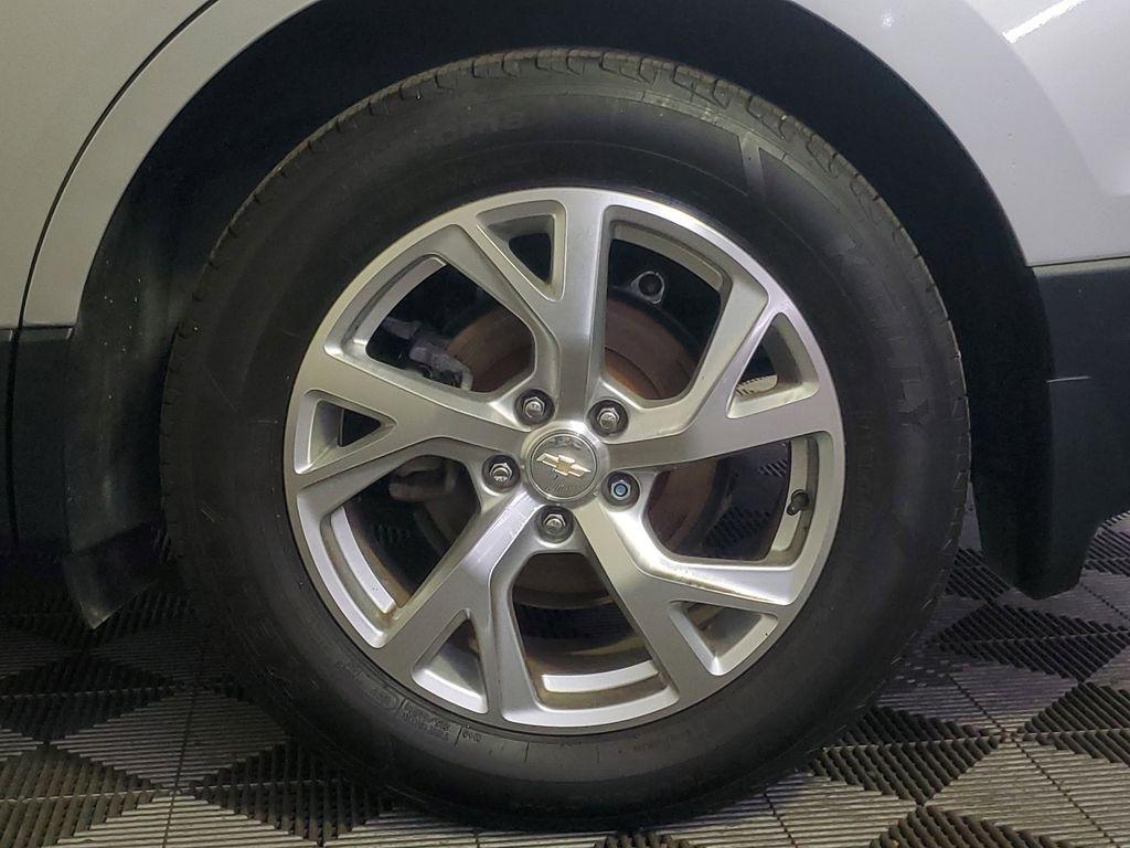 used 2020 Chevrolet Equinox car, priced at $16,393