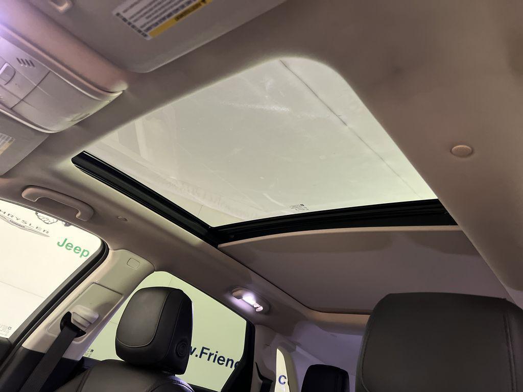 used 2019 Cadillac XT5 car, priced at $14,111