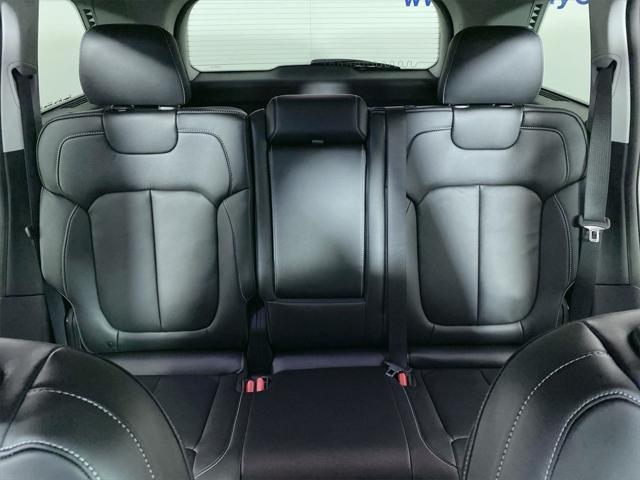 new 2025 Jeep Grand Cherokee car, priced at $41,846