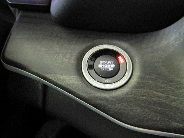 new 2025 Jeep Grand Cherokee car, priced at $46,645