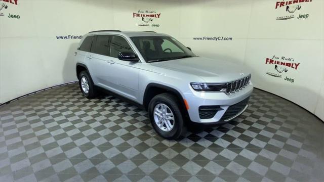 new 2025 Jeep Grand Cherokee car, priced at $38,175