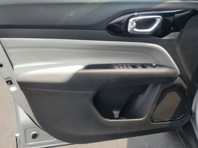 used 2025 Jeep Compass car, priced at $32,029
