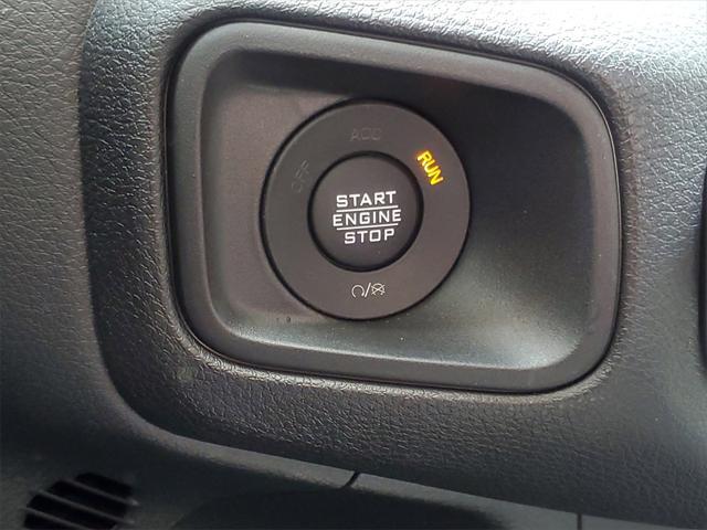 new 2025 Jeep Wrangler car, priced at $38,477