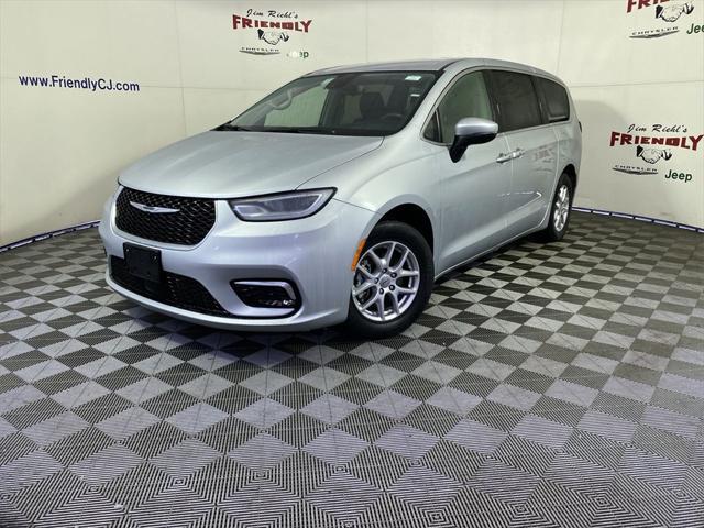 used 2023 Chrysler Pacifica car, priced at $24,000