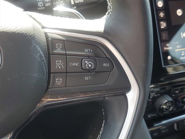 used 2022 Jeep Grand Cherokee car, priced at $35,039
