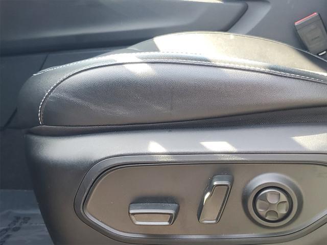 used 2022 Jeep Grand Cherokee car, priced at $35,039