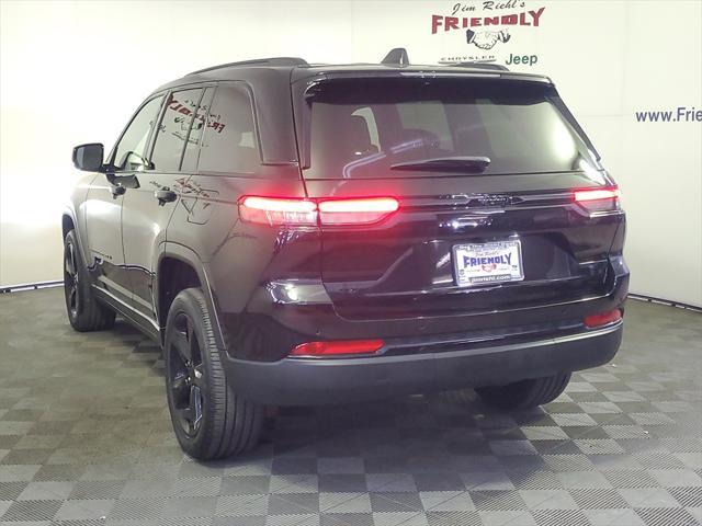 used 2022 Jeep Grand Cherokee car, priced at $35,039