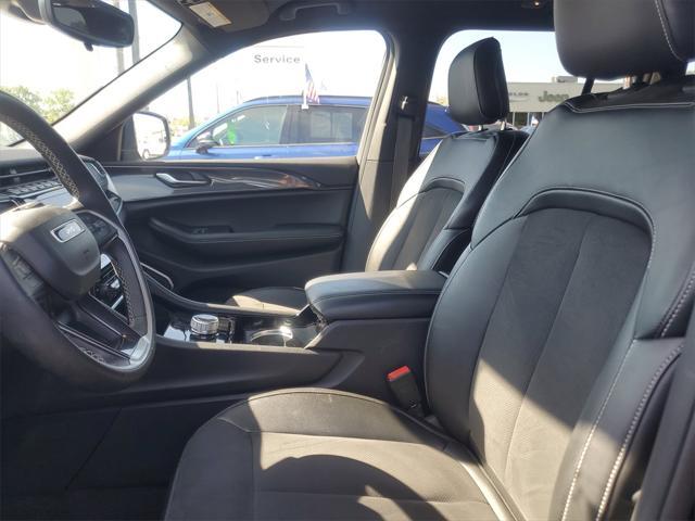 used 2022 Jeep Grand Cherokee car, priced at $35,039