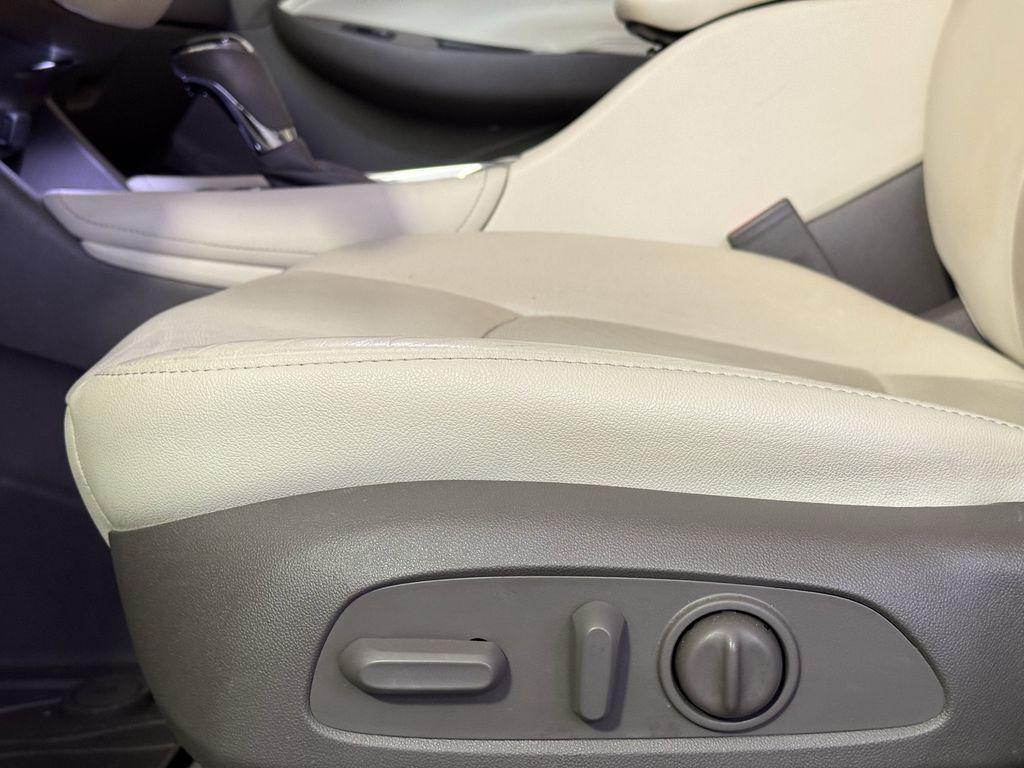 used 2019 Chevrolet Malibu car, priced at $17,664