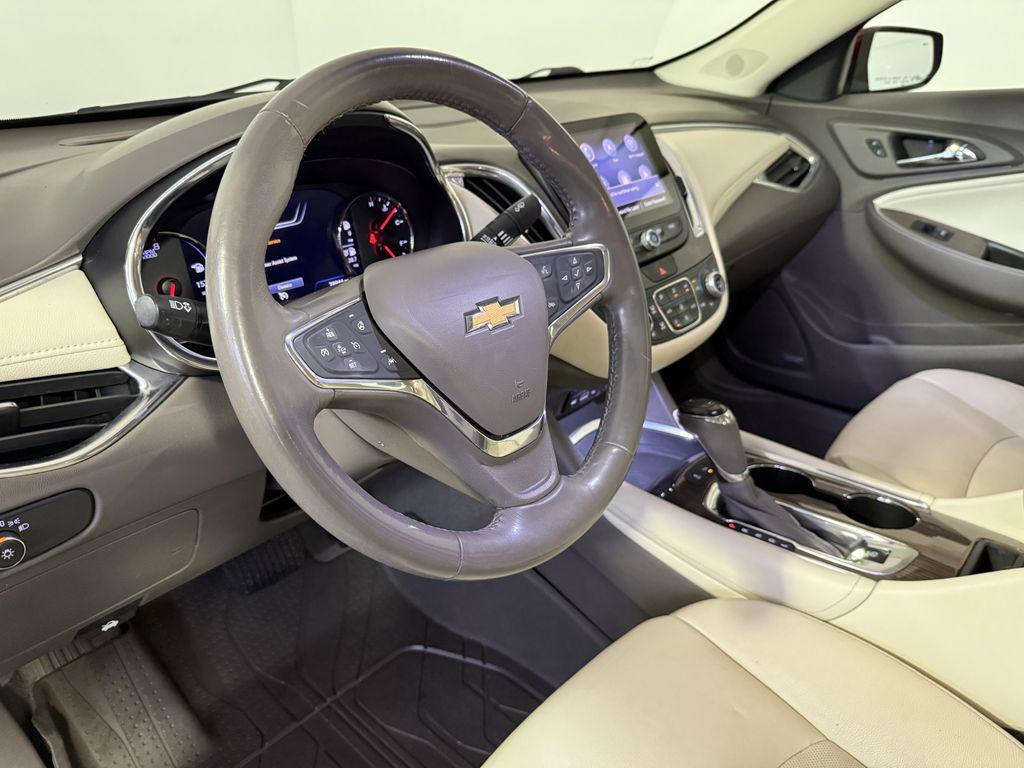 used 2019 Chevrolet Malibu car, priced at $17,664