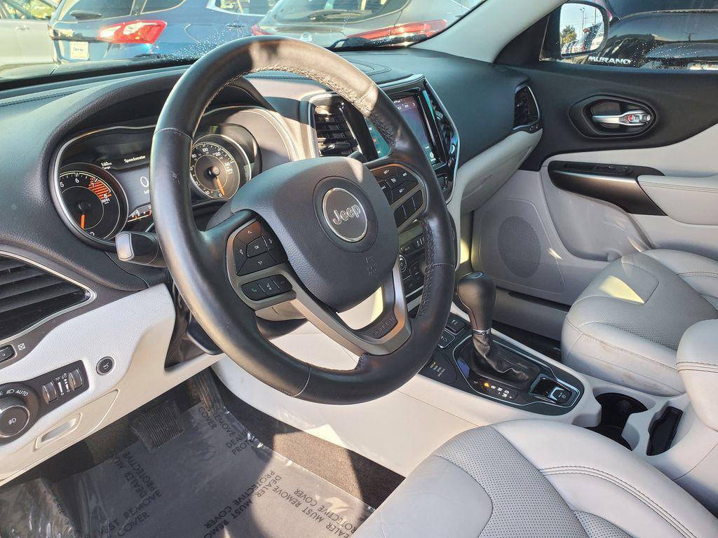 used 2020 Jeep Cherokee car, priced at $19,758