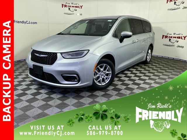 used 2023 Chrysler Pacifica car, priced at $23,209