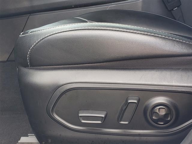 used 2023 Jeep Grand Cherokee car, priced at $35,289